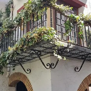 Roc St Gaieta , Roda de Berà (Roda de Bará) España